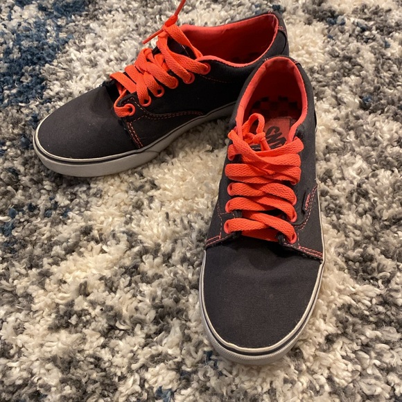 Vans shoes - Picture 3 of 4